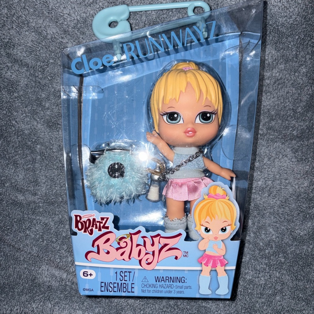Bratz Babyz Cloe Doll with Pink Outfit